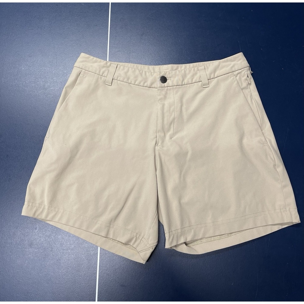 Lululemon ABC Classic-Fit Short 7 Warpstreme Men's Size 30 Athleisure Khaki Tan